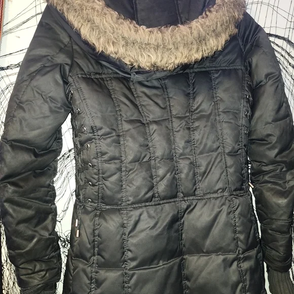 ✨️Women's Gray Faux Fur Trim Betsey Johnson Winter Jacket✨️ - Picture 7 of 7